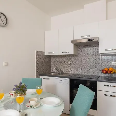 Relax ドゥギ・ラット